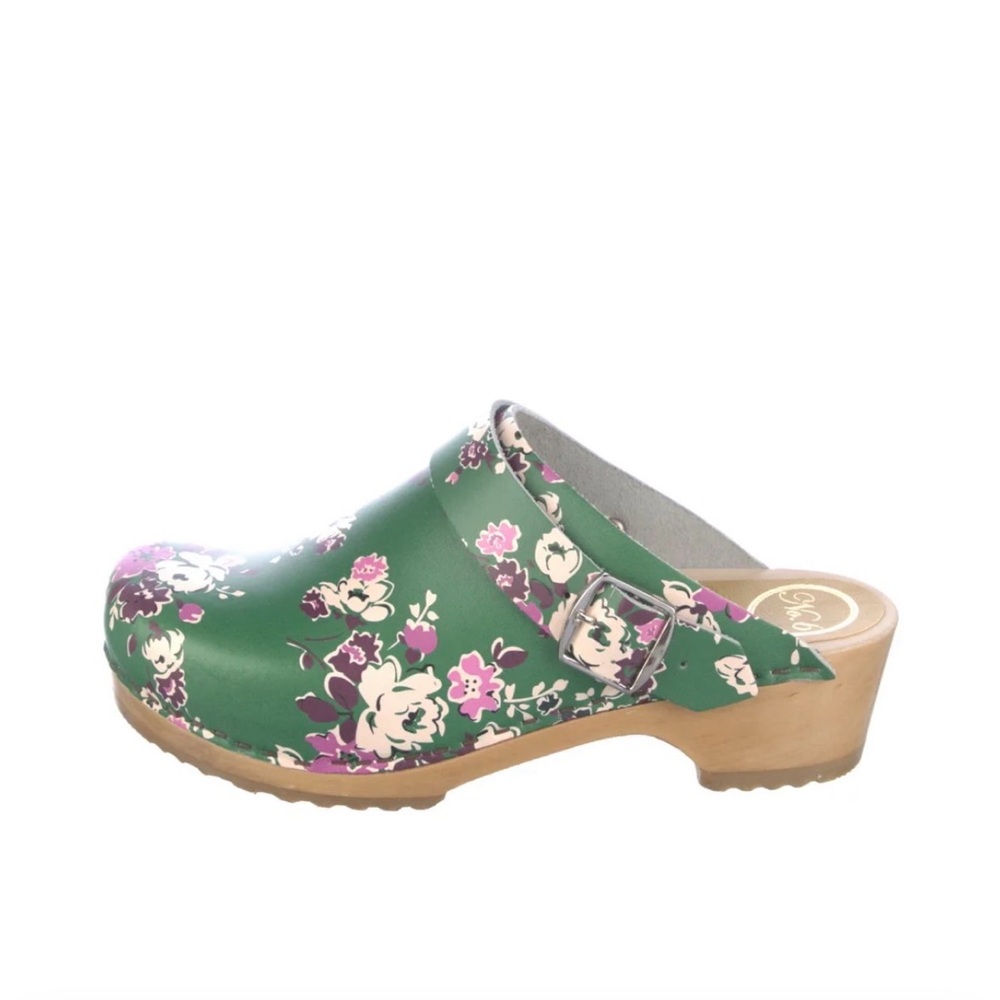No. 6 Green Floral Leather Clog